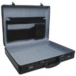 RoadPro 17.5" Black Aluminum Briefcase